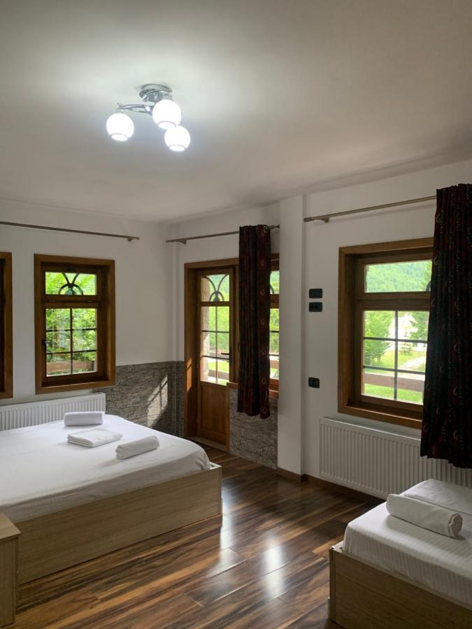 Fusha E Gjes Hotel Valbona Esterno foto